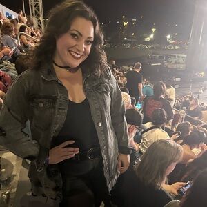 Meet your Posher, Alyssa